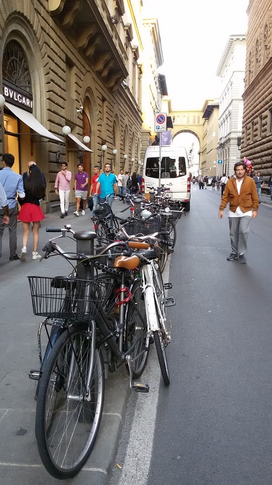 bici a catene di via Strozzi